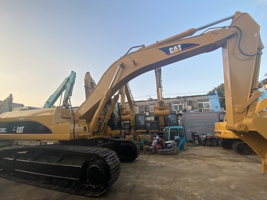 30t مستعملة CAT 330CL حفارة هيدروليكية الزاحف 1.7m3 دلو 35108 كجم