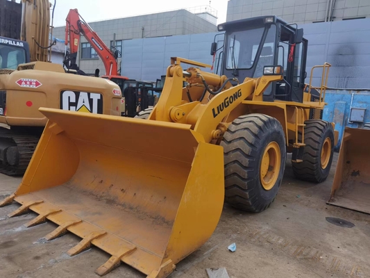 جرافة Liugong ذات العجلات CLG856 مستعملة بوزن العمل 16800kg