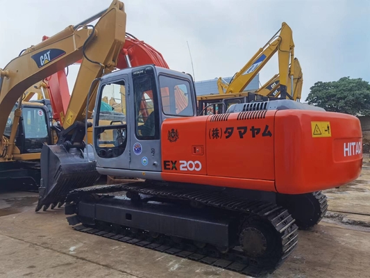 حفارة هيدروليكية مجنزرة 20t مستعملة من هيتاشي EX200-5 مع دلو 0.8 م 3 18824.1 كجم