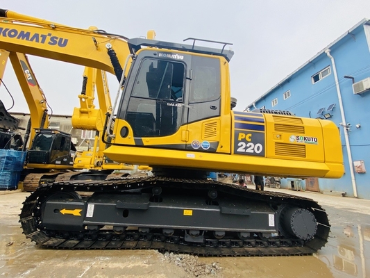22 طن اليابان الأصلية يد ثانية كوماتسو PC220-8 الحفرة الزحف في البيع