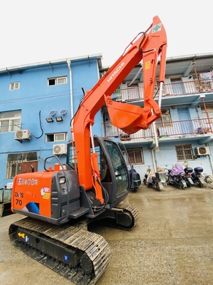 7 طن اليابانية الأصلية مستعملة هيتاشي ZX70 الحفر الزحف مع 40.5 كيلوواط من طاقة المحرك و 0.3m3 سعة دلو