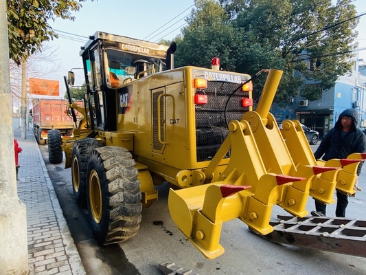 سيارة Caterpillar Cat 140K المستخدمة للبيع