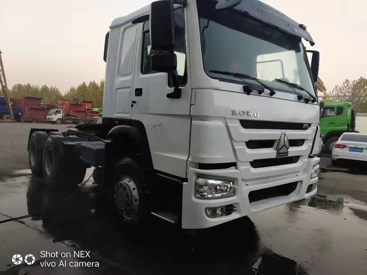 سينوتروك هوو 371 حصان شاحنة جرار مقطورة رأس 6x4 للبيع