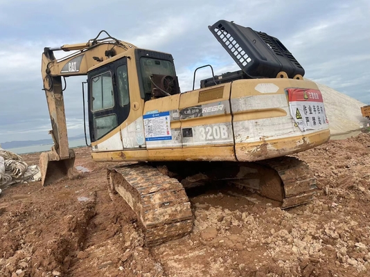 الحفرة اليابانية الأصلية Cat 320b المستخدمة ، حفرة السكة الحديدية Caterpillar المستعملة 20 طن