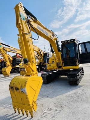 حفرة كوماتسو PC130-7 المزدوجة المصغرة مع محرك كوماتسو SAA4D95LE-3