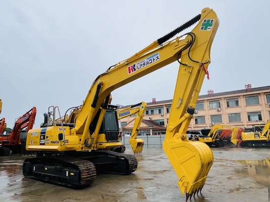 كوماتسو PC220-8 مستعمل الحفرة الحفرة الحفرة الخلفية 1 CBM